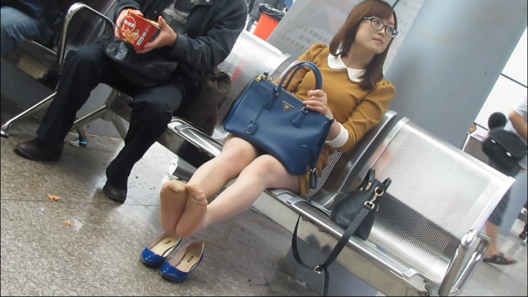 streetsnapshoep[00 00 09][20181209 220035 6]